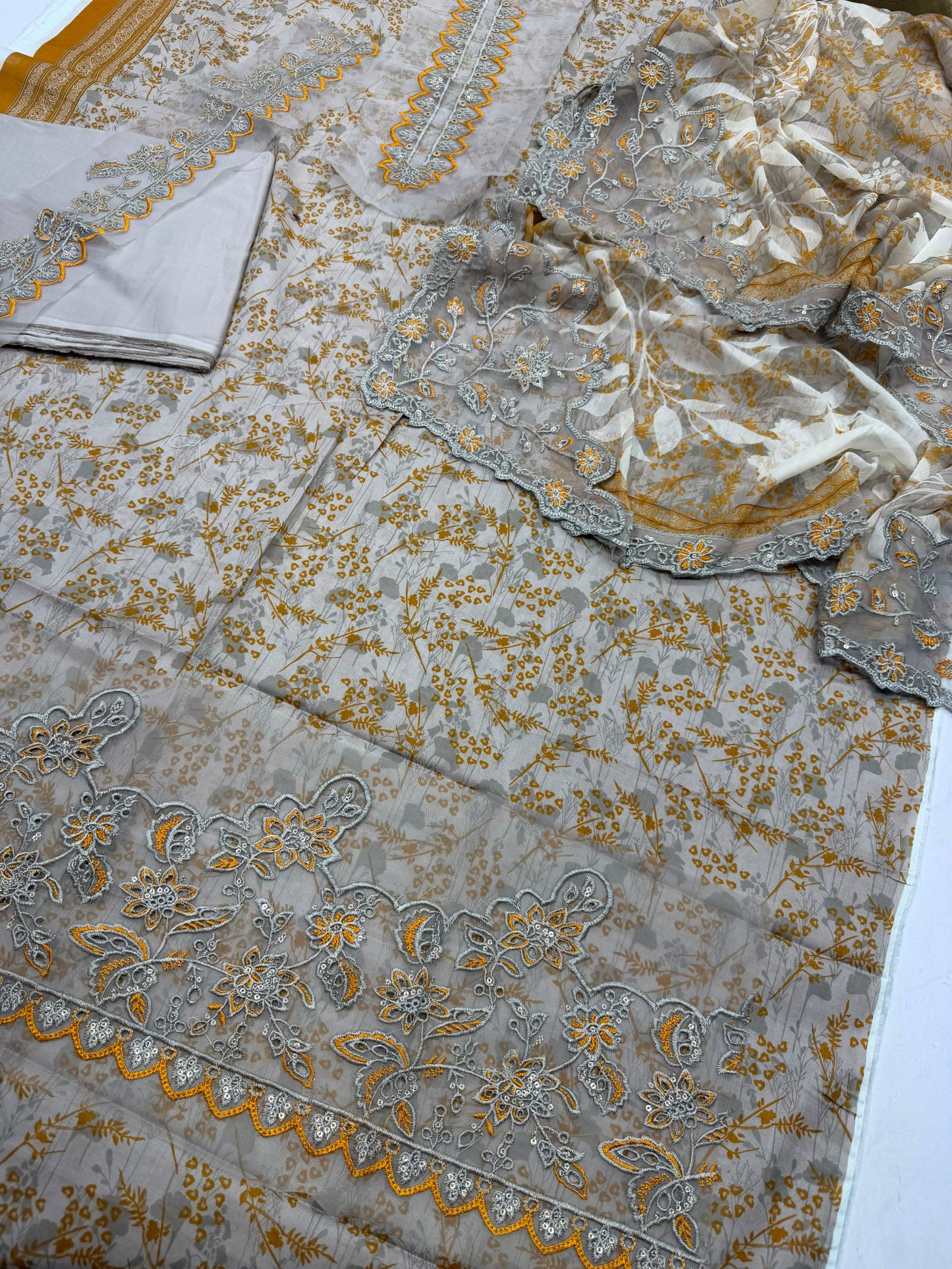 Fancy luxury party wear suit 50% OFF SALE LAWN WITH HEAVY EMBROIDERY CHIFFON DUPATA